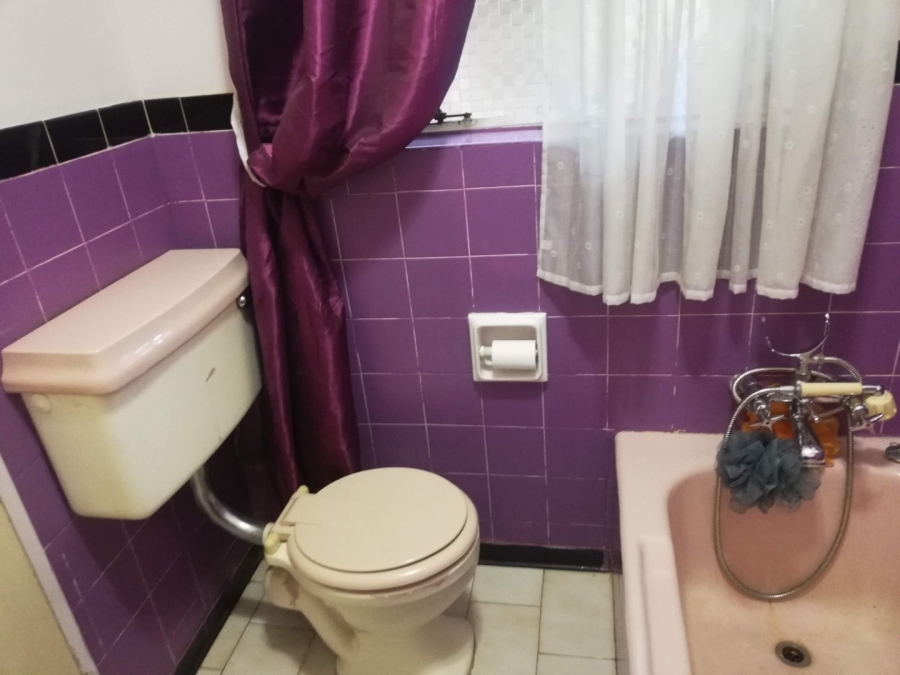 To Let 3 Bedroom Property for Rent in Flamwood North West